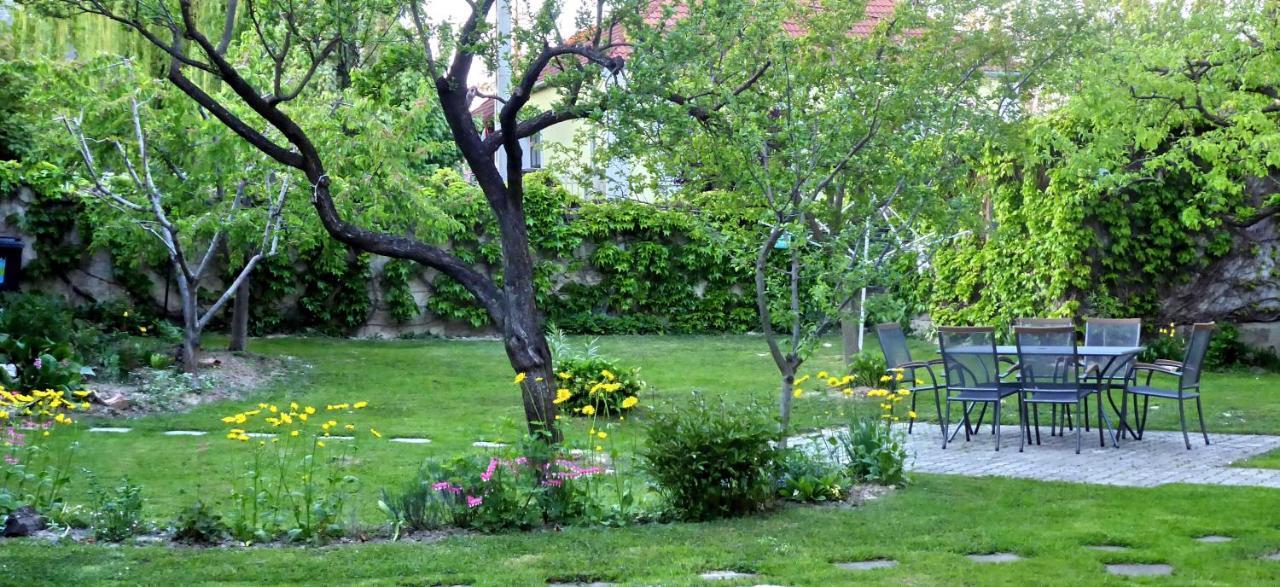 Hotel Illes Vendeghaz Keszthely Zewnętrze zdjęcie