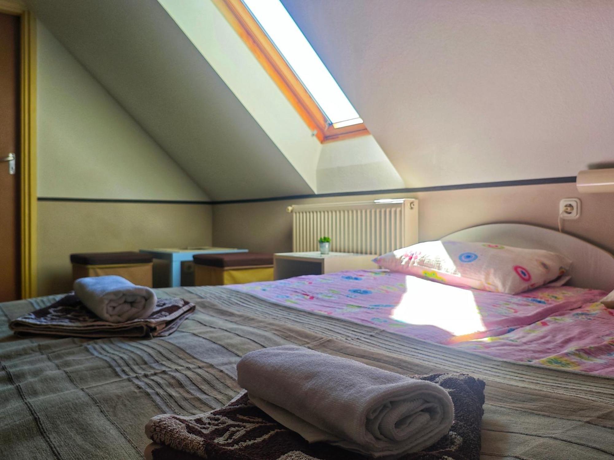 Hotel Illes Vendeghaz Keszthely Zewnętrze zdjęcie