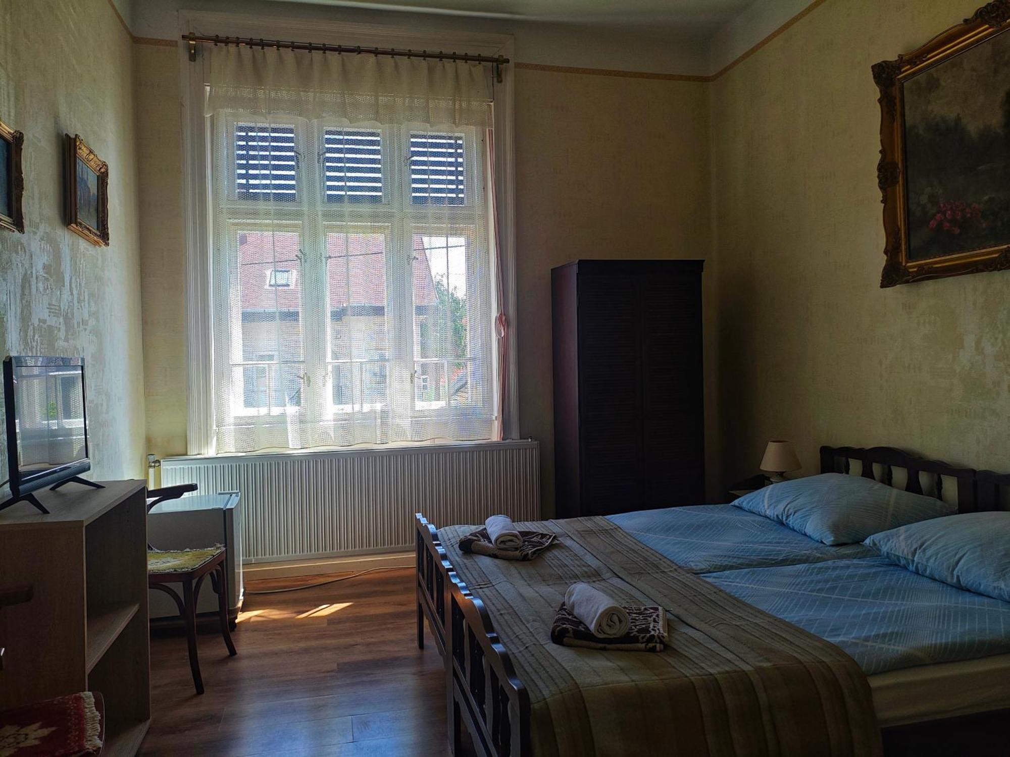 Hotel Illes Vendeghaz Keszthely Zewnętrze zdjęcie