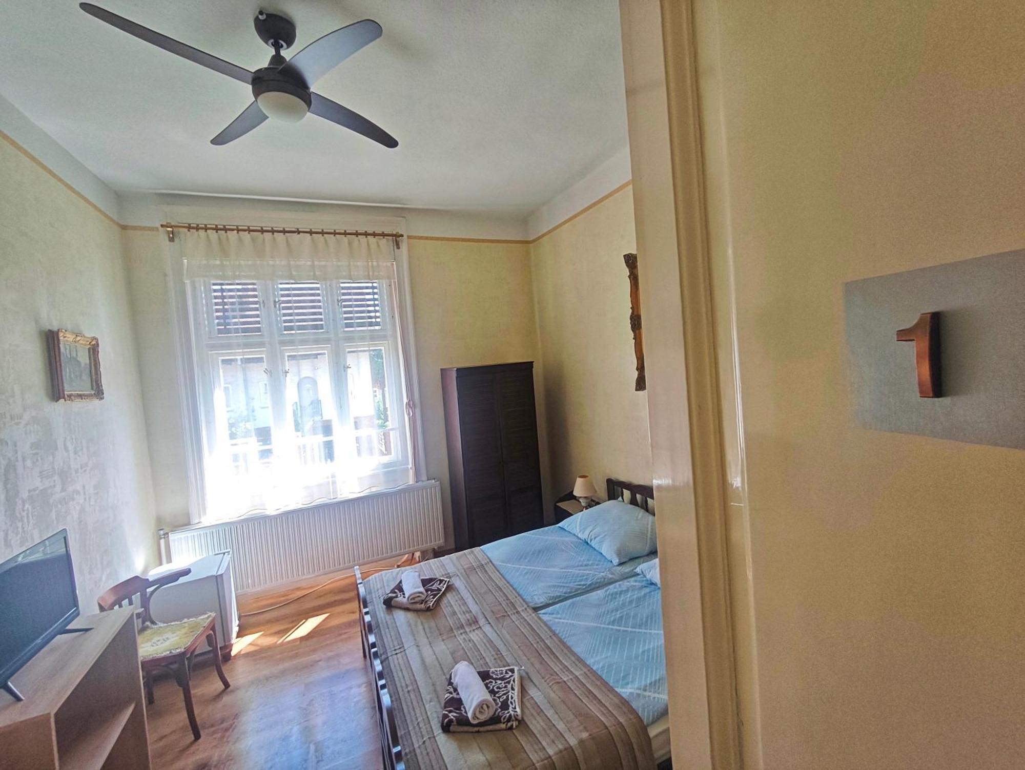 Hotel Illes Vendeghaz Keszthely Zewnętrze zdjęcie