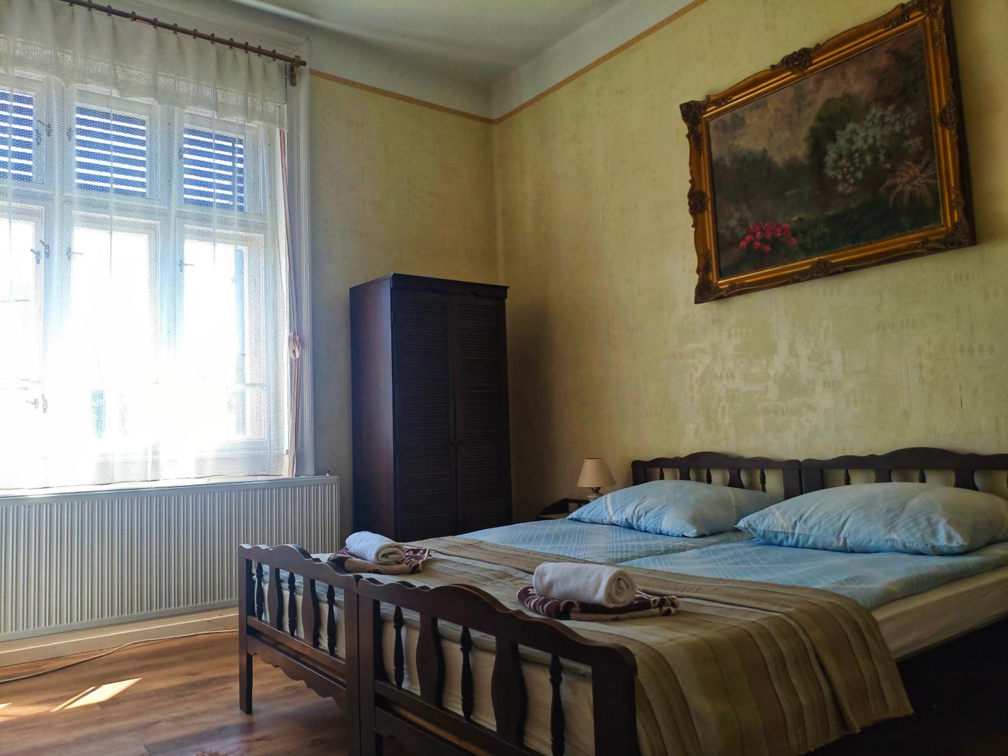 Hotel Illes Vendeghaz Keszthely Zewnętrze zdjęcie