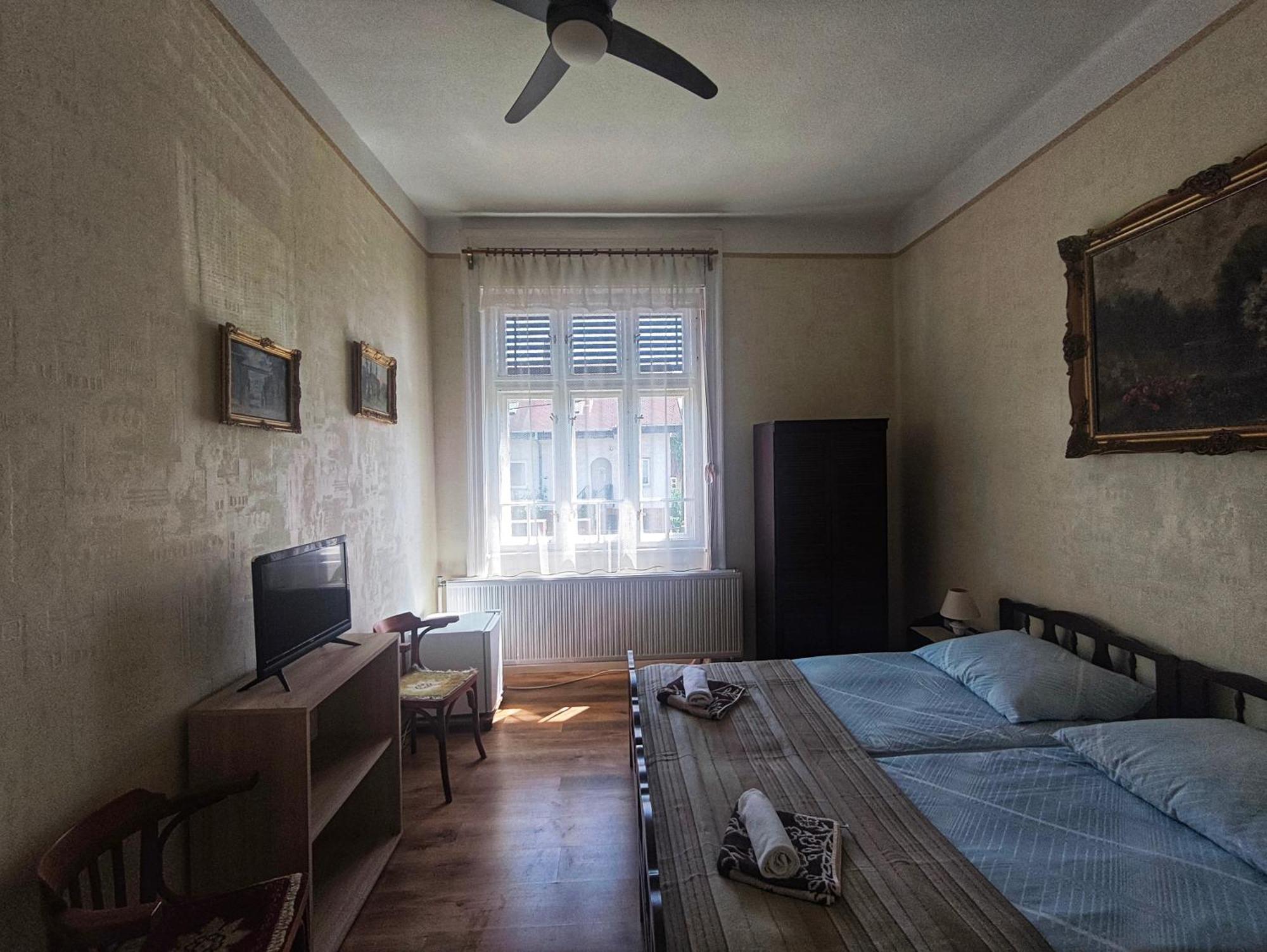 Hotel Illes Vendeghaz Keszthely Zewnętrze zdjęcie