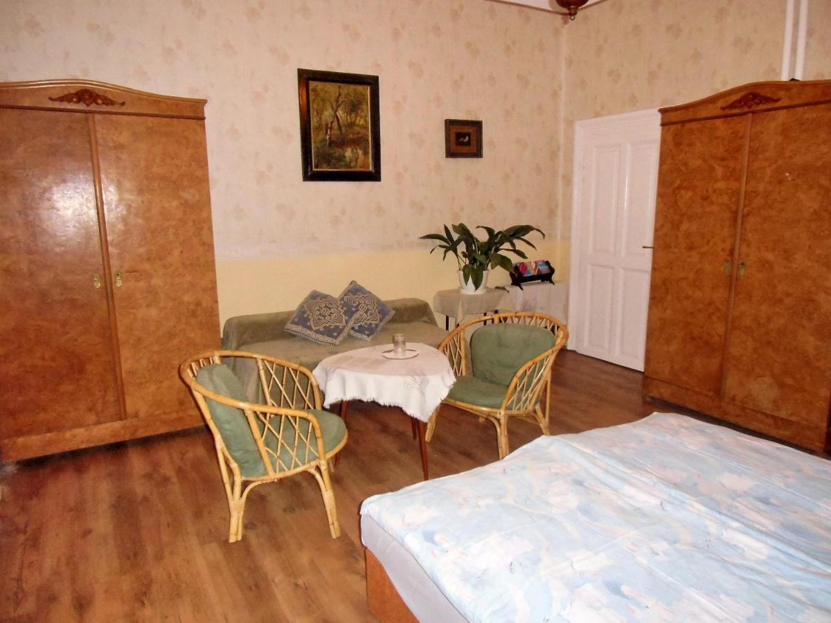 Hotel Illes Vendeghaz Keszthely Zewnętrze zdjęcie